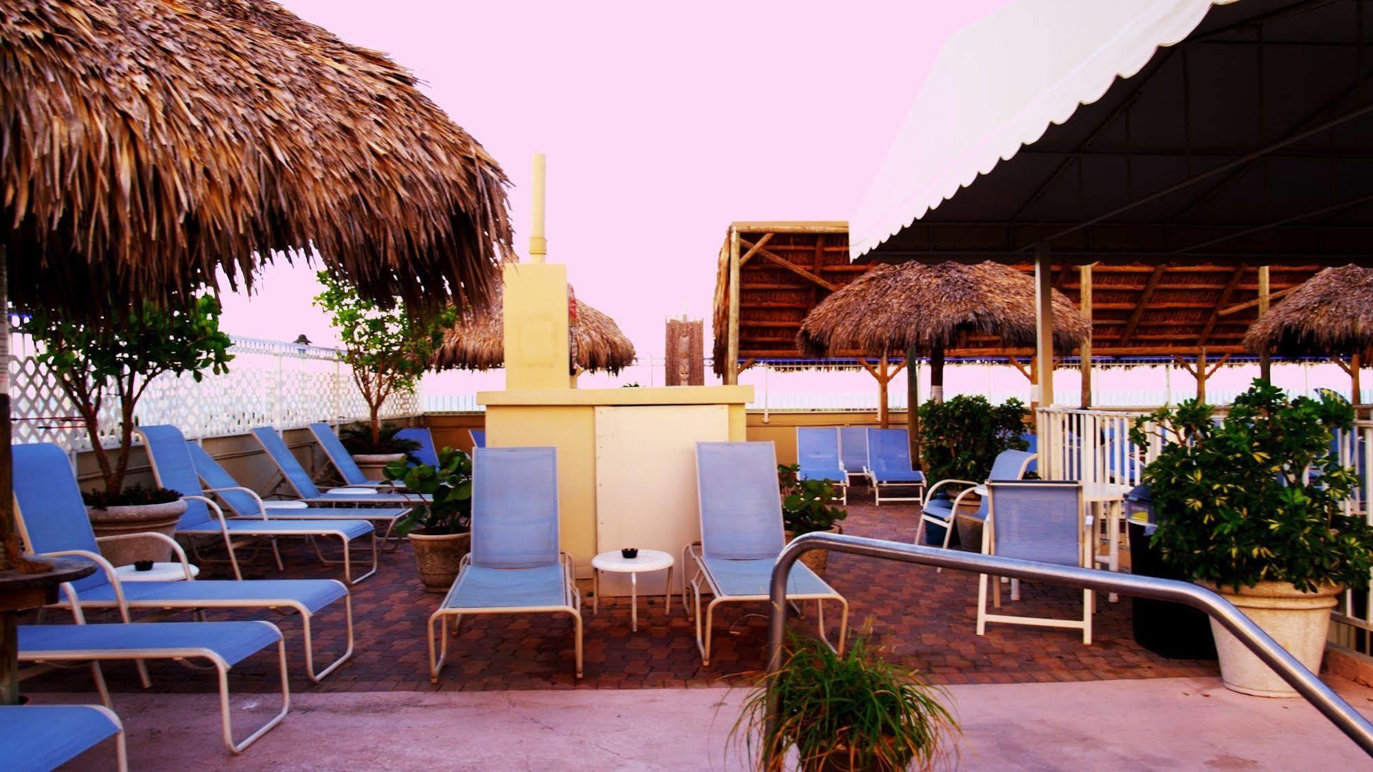 Rooftop Resort - Clothing Optional - Adult Only Холивуд Екстериор снимка